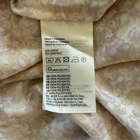 H&M Light Pastel Spring Ditsy Floral Long Sleeve True Wrap Midi Dress Small - Picture 14 of 15